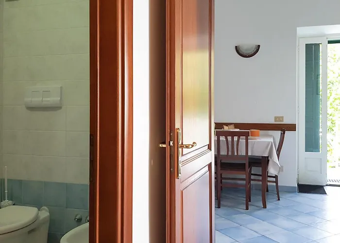 Apart Otel Al Poggio Antico 3*