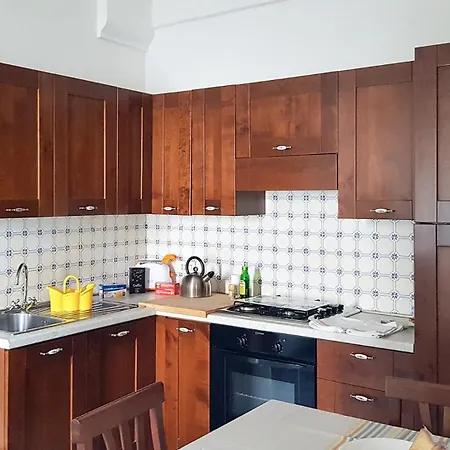 Al Poggio Antico Apartmanhotel